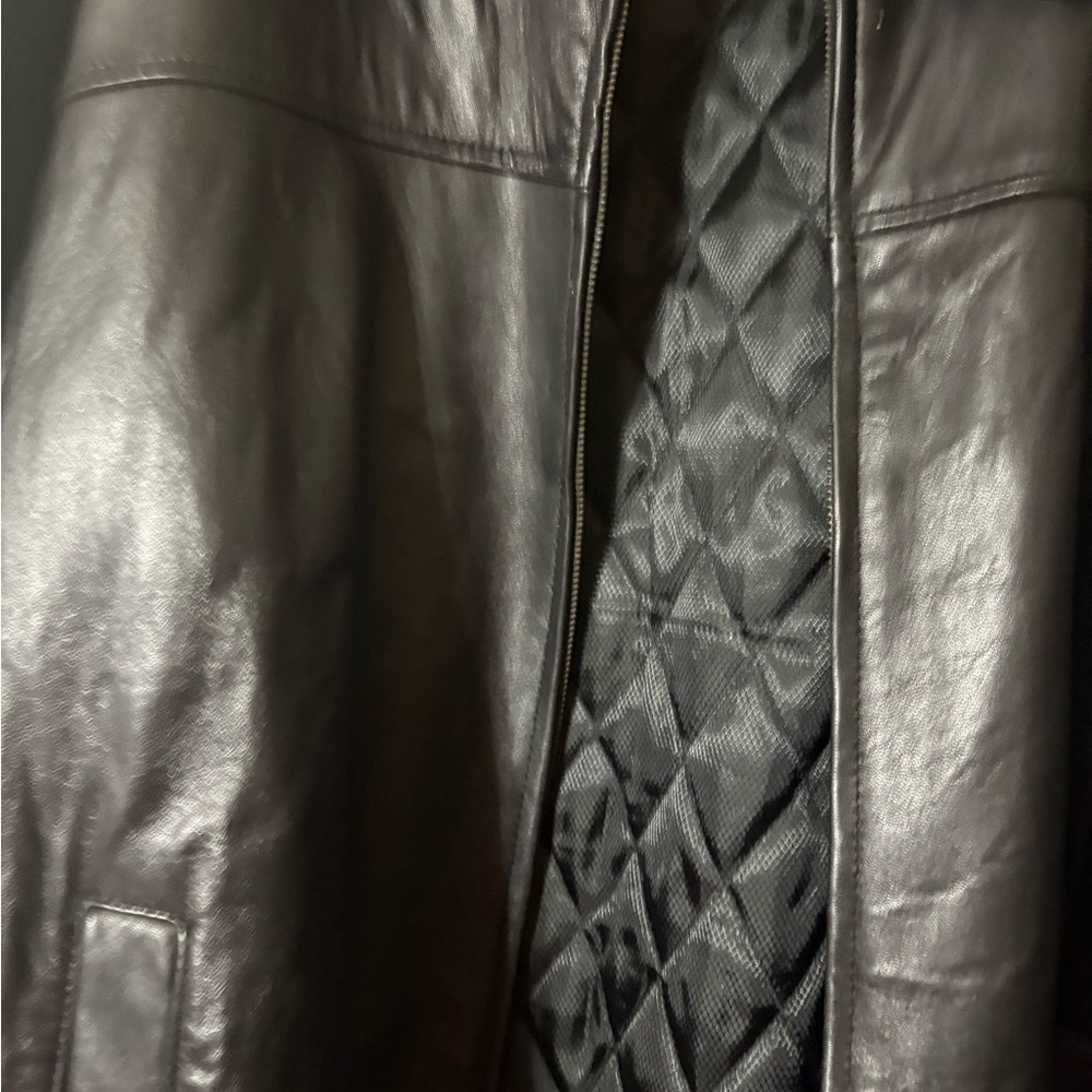Men's Black Leather Jacket - Picture 6 of 16